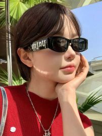 Picture of Palm Angels Sunglasses _SKUfw50177417fw